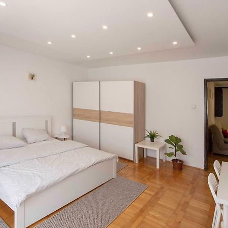 Apartman Zen Zagabria Esterno foto